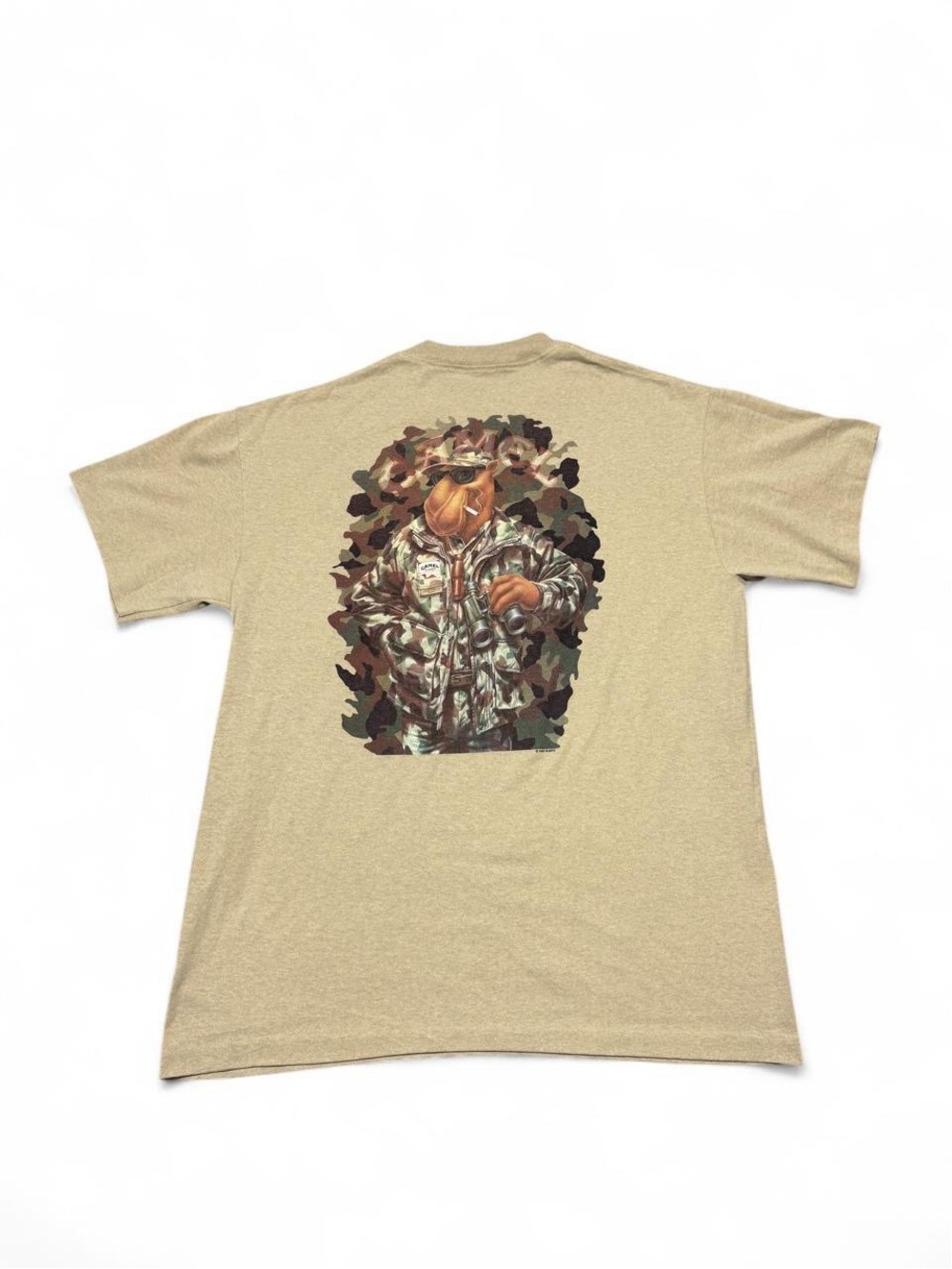 Vintage 1992 Camel Cigarettes Joe Camel smokin camo tee military XL mens beige
